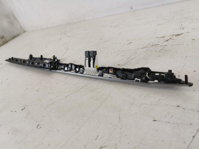 bontott VW ARTEON Középső Műszerfal Díszléc