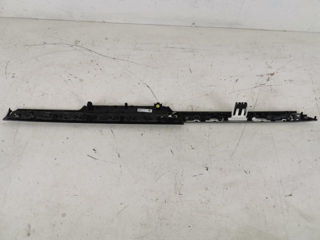 bontott VW ARTEON Középső Műszerfal Díszléc