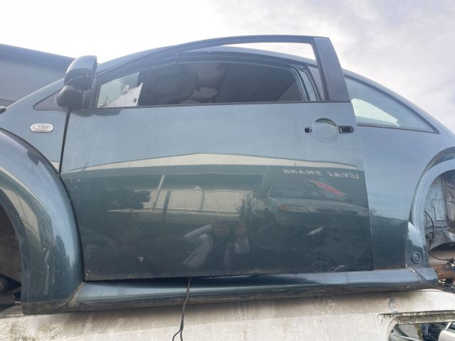 bontott VW BEETLE Bal első Ajtó (Üres lemez)