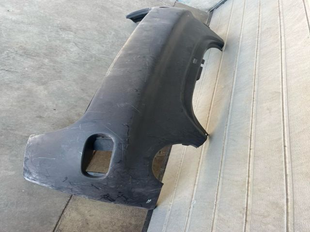 bontott VW BEETLE Első Lökhárító (Üresen)