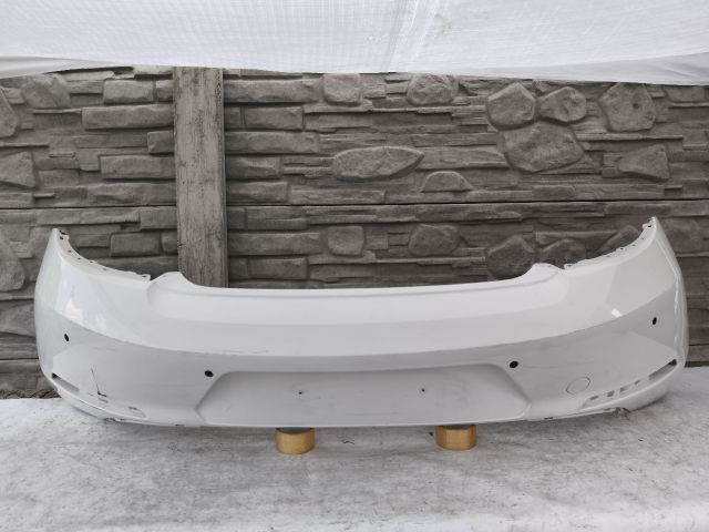 bontott VW BEETLE Hátsó Lökhárító (Üresen)