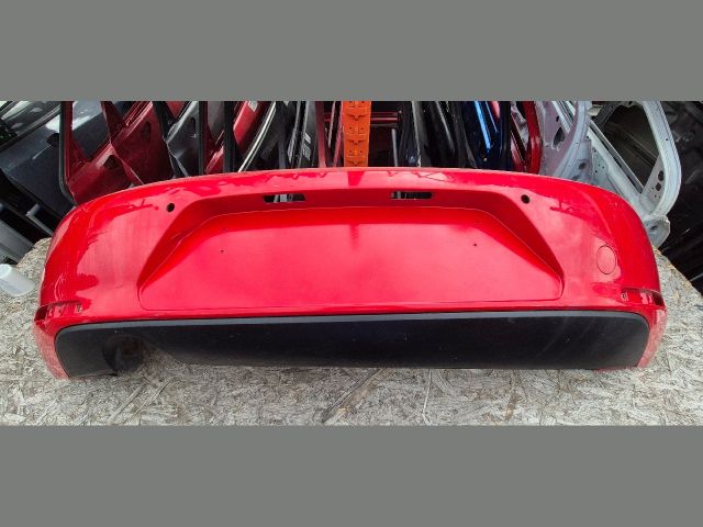 bontott VW BEETLE Hátsó Lökhárító (Üresen)