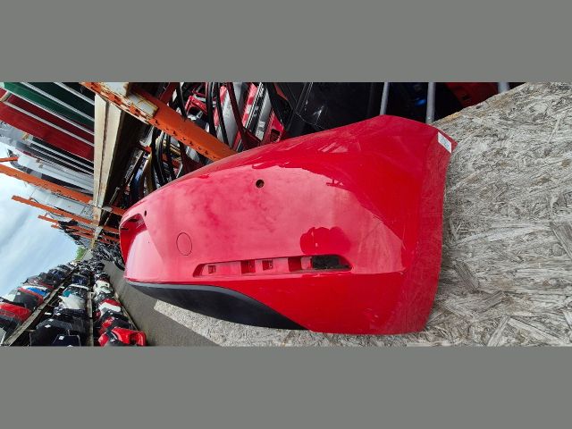 bontott VW BEETLE Hátsó Lökhárító (Üresen)