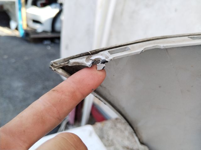 bontott VW BEETLE Hátsó Lökhárító (Üresen)