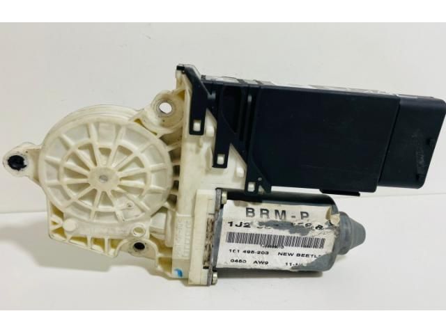 bontott VW BEETLE Jobb első Ablakemelő Motor