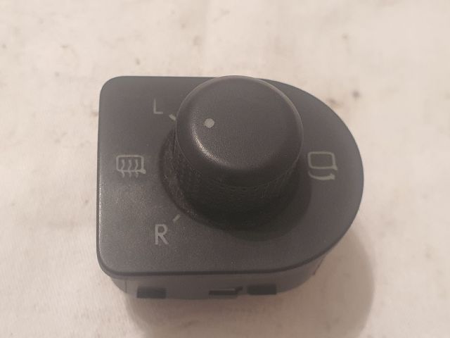 bontott VW BEETLE Tükör Kapcsoló