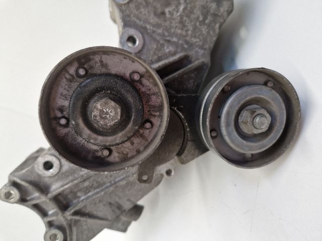 bontott VW BORA Generátor Tartó Bak