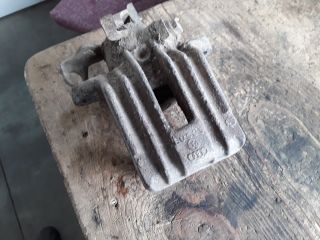 bontott VW BORA Jobb hátsó Féknyereg Munkahengerrel