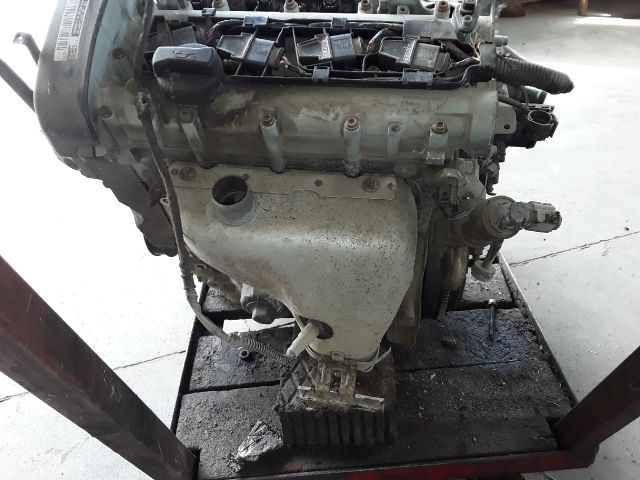 bontott VW BORA Motor (Fűzött blokk hengerfejjel)