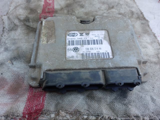 bontott VW BORA Motorvezérlő