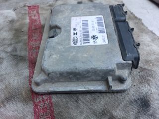 bontott VW BORA Motorvezérlő