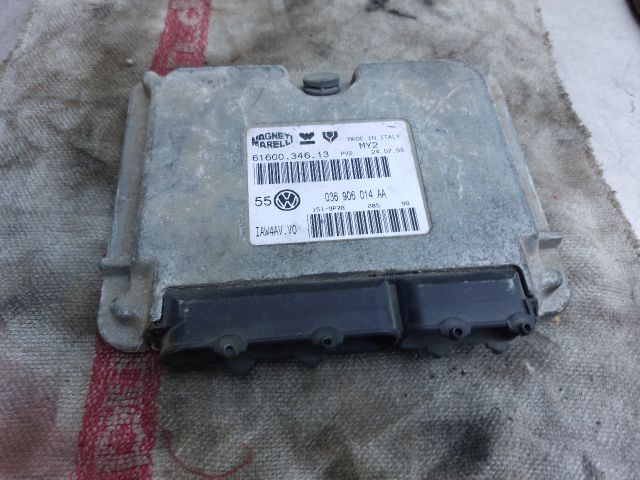 bontott VW BORA Motorvezérlő