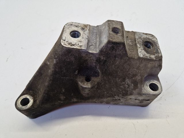 bontott VW BORA Váltó Tartó Bak (Pozíciófüggetlen)