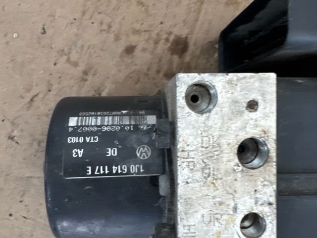 bontott VW BORA ABS Kocka