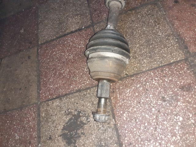 bontott VW BORA Bal Féltengely