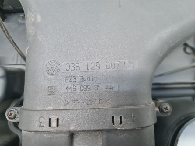 bontott VW BORA Felső Motorburkolat