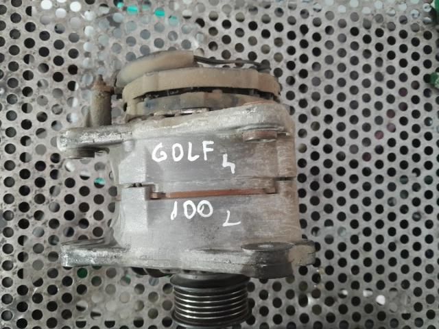 bontott VW BORA Generátor