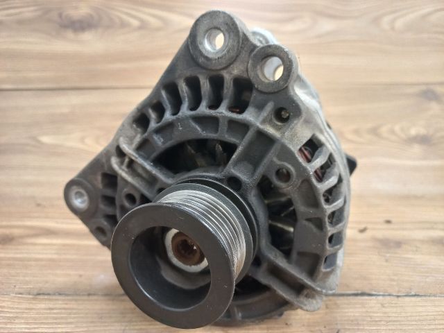 bontott VW BORA Generátor