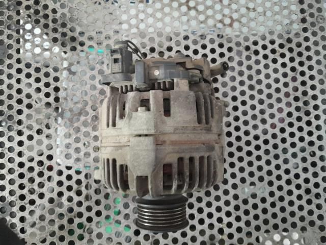 bontott VW BORA Generátor