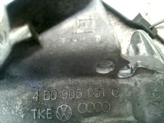 bontott VW BORA Gyújtáskapcsoló Házzal