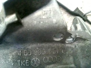 bontott VW BORA Gyújtáskapcsoló Házzal