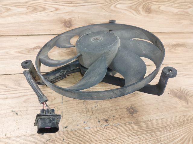 bontott VW BORA Hűtőventilátor