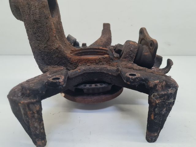 bontott VW BORA Jobb első Csonkállvány Kerékaggyal