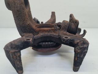 bontott VW BORA Jobb első Csonkállvány Kerékaggyal