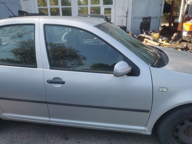 bontott VW BORA Jobb első Csonkállvány Kerékaggyal