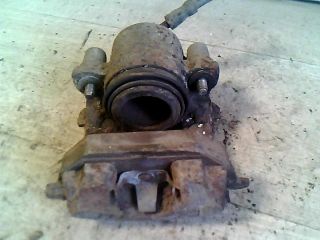 bontott VW BORA Jobb első Féknyereg Munkahengerrel