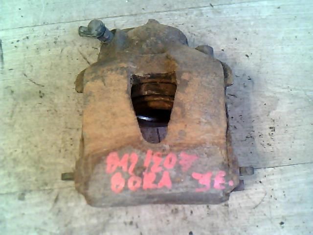 bontott VW BORA Jobb első Féknyereg Munkahengerrel