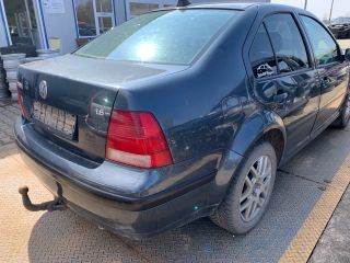 bontott VW BORA Jobb hátsó Féknyereg Munkahengerrel