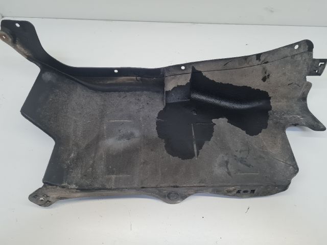 bontott VW BORA Jobb Motorburkolat