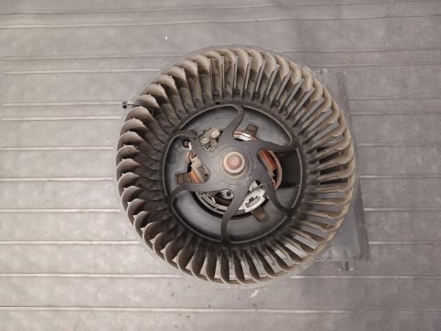 bontott VW BORA Klímahűtő Ventilátor