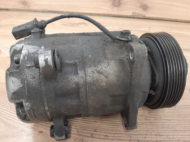 bontott VW BORA Klímakompresszor