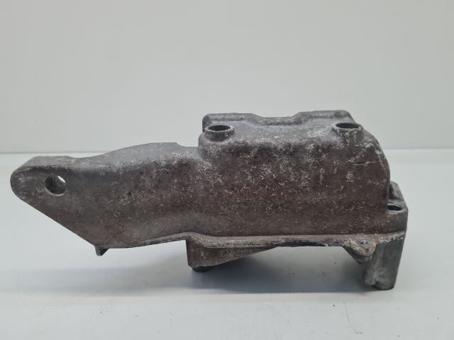 bontott VW BORA Motor Tartó Bak (Fém)