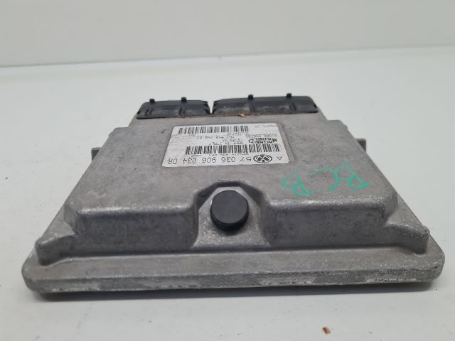 bontott VW BORA Motorvezérlő