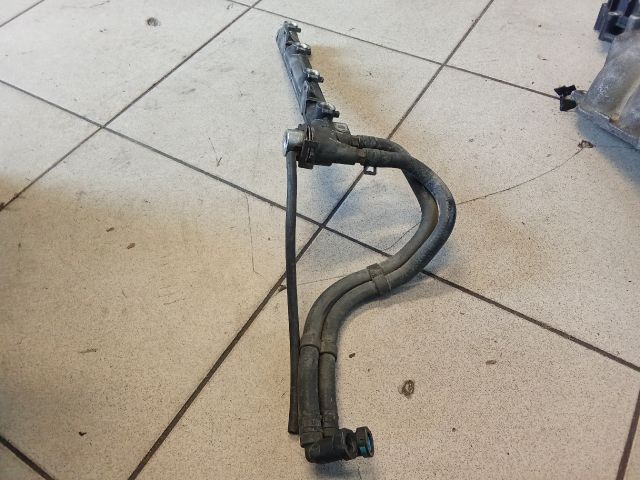 bontott VW BORA Porlasztó Sor / Híd