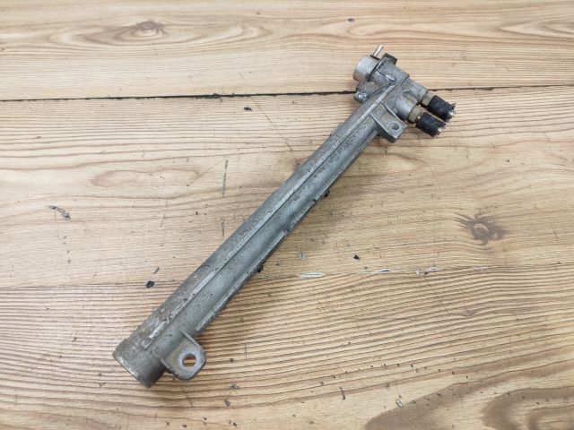 bontott VW BORA Porlasztó Sor / Híd