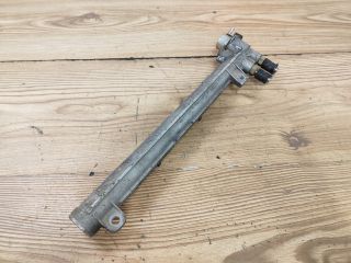 bontott VW BORA Porlasztó Sor / Híd