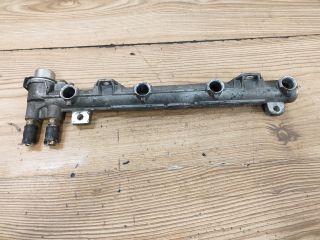 bontott VW BORA Porlasztó Sor / Híd