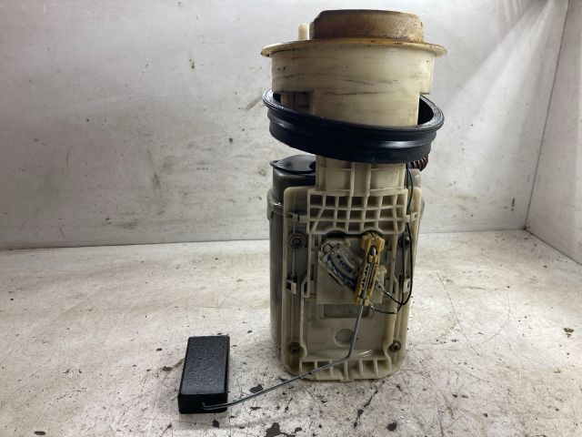 bontott VW BORA Üzemanyag Szivattyú