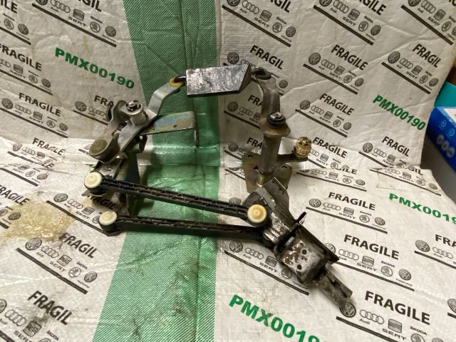 bontott VW BORA Váltó Kulissza