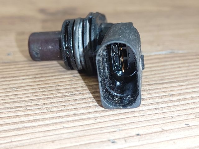 bontott VW BORA Vezérműtengely Fordulatszám Jeladó