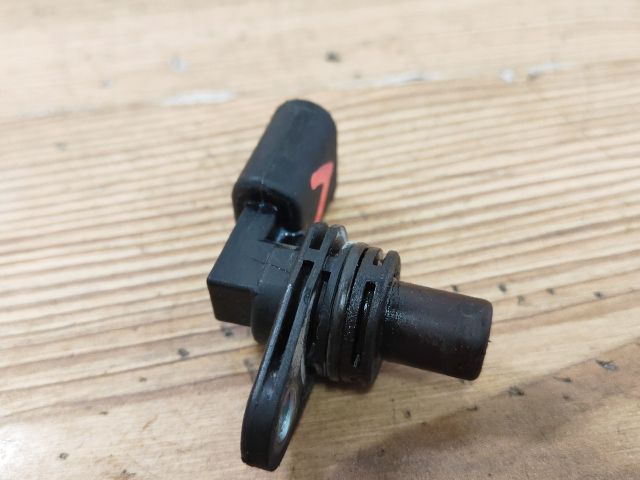 bontott VW BORA Vezérműtengely Fordulatszám Jeladó