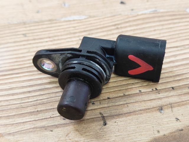 bontott VW BORA Vezérműtengely Fordulatszám Jeladó