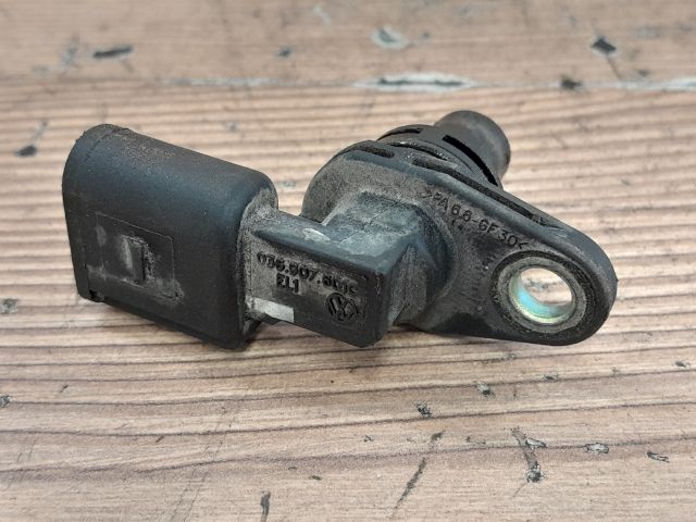 bontott VW BORA Vezérműtengely Fordulatszám Jeladó