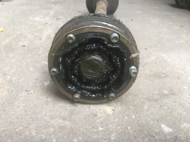 bontott VW BORA Bal Féltengely