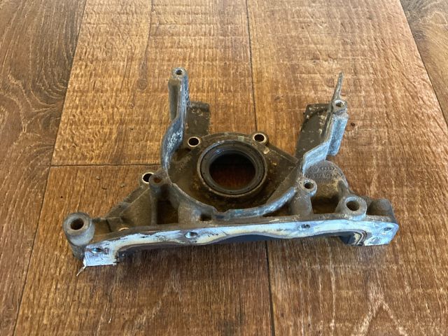 bontott VW BORA Első Főtengely Szimmeringház