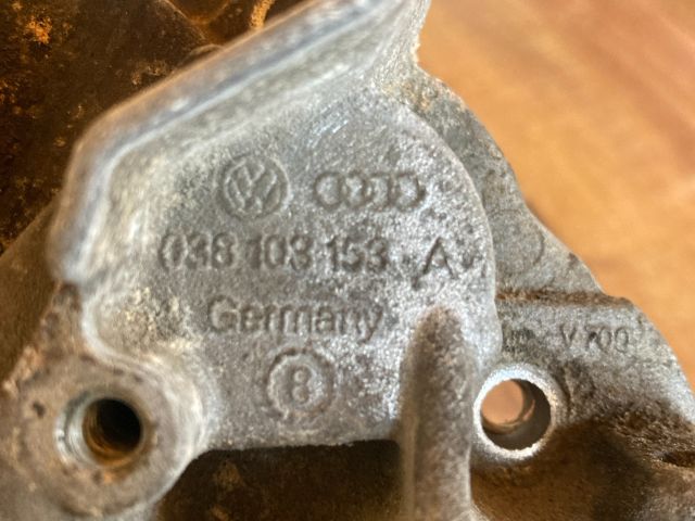 bontott VW BORA Első Főtengely Szimmeringház